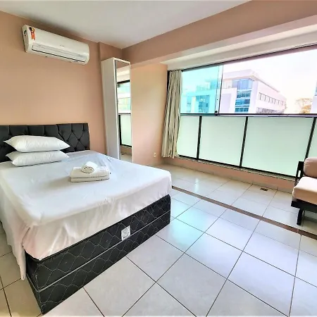 Bloco E, Apartamento 20 - Parque Norte Amplo, Aconchegante Brasilia Exterior photo